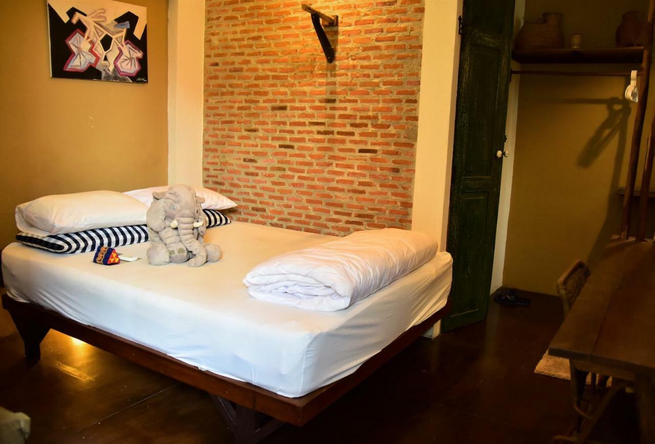 Baan Rare Guesthouse Udon Thani Eksteriør bilde