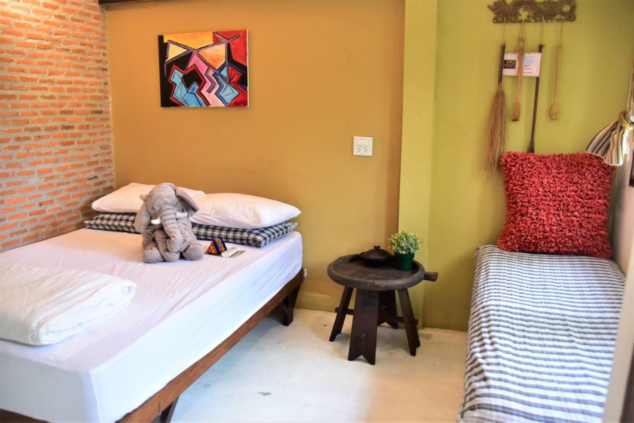 Baan Rare Guesthouse Udon Thani Eksteriør bilde