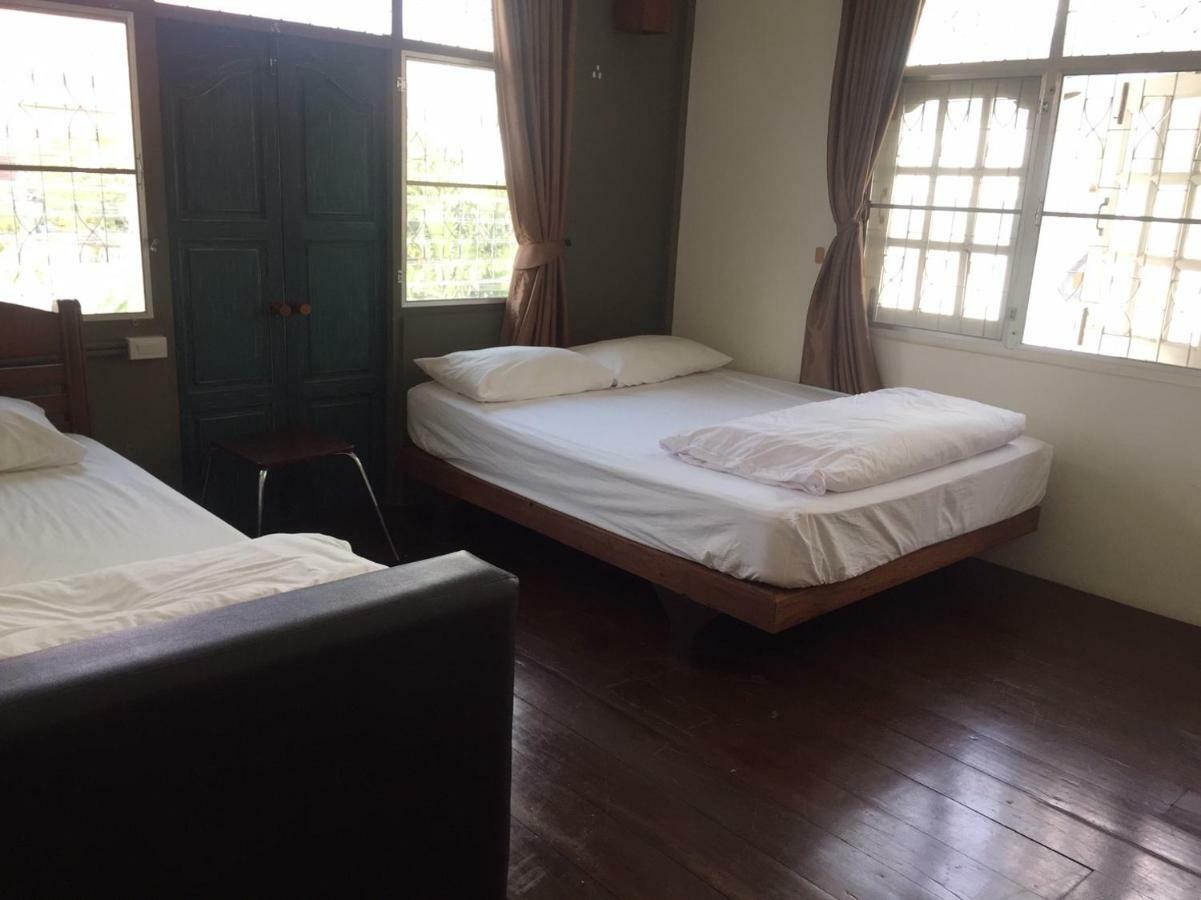 Baan Rare Guesthouse Udon Thani Eksteriør bilde
