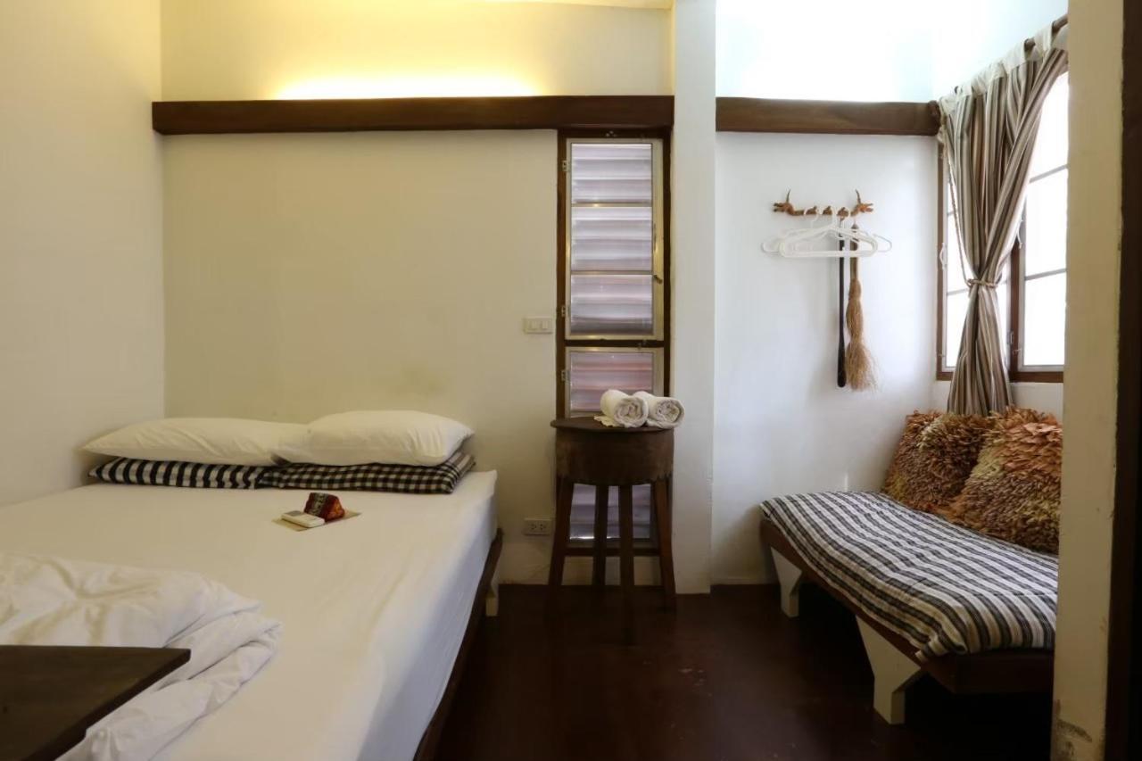 Baan Rare Guesthouse Udon Thani Eksteriør bilde